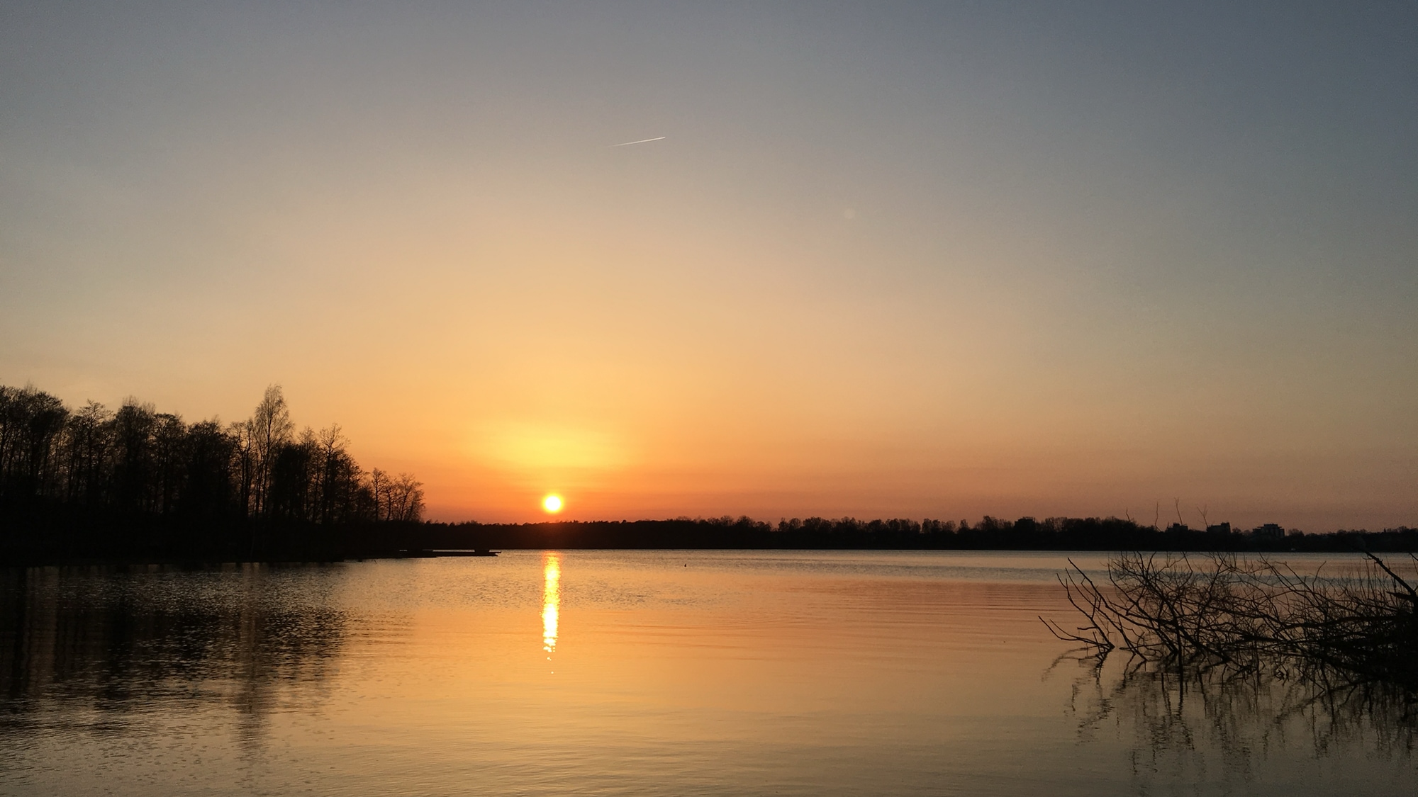 A photo taken at the lake Växjösjön in Växjö.