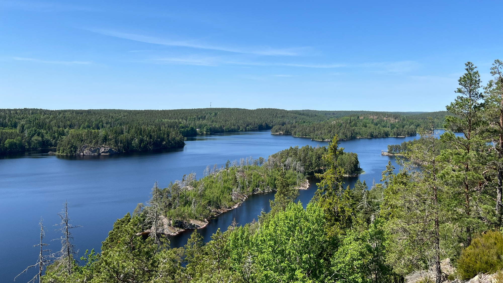 A photo taken at Ågelsjön in Norrköping.
