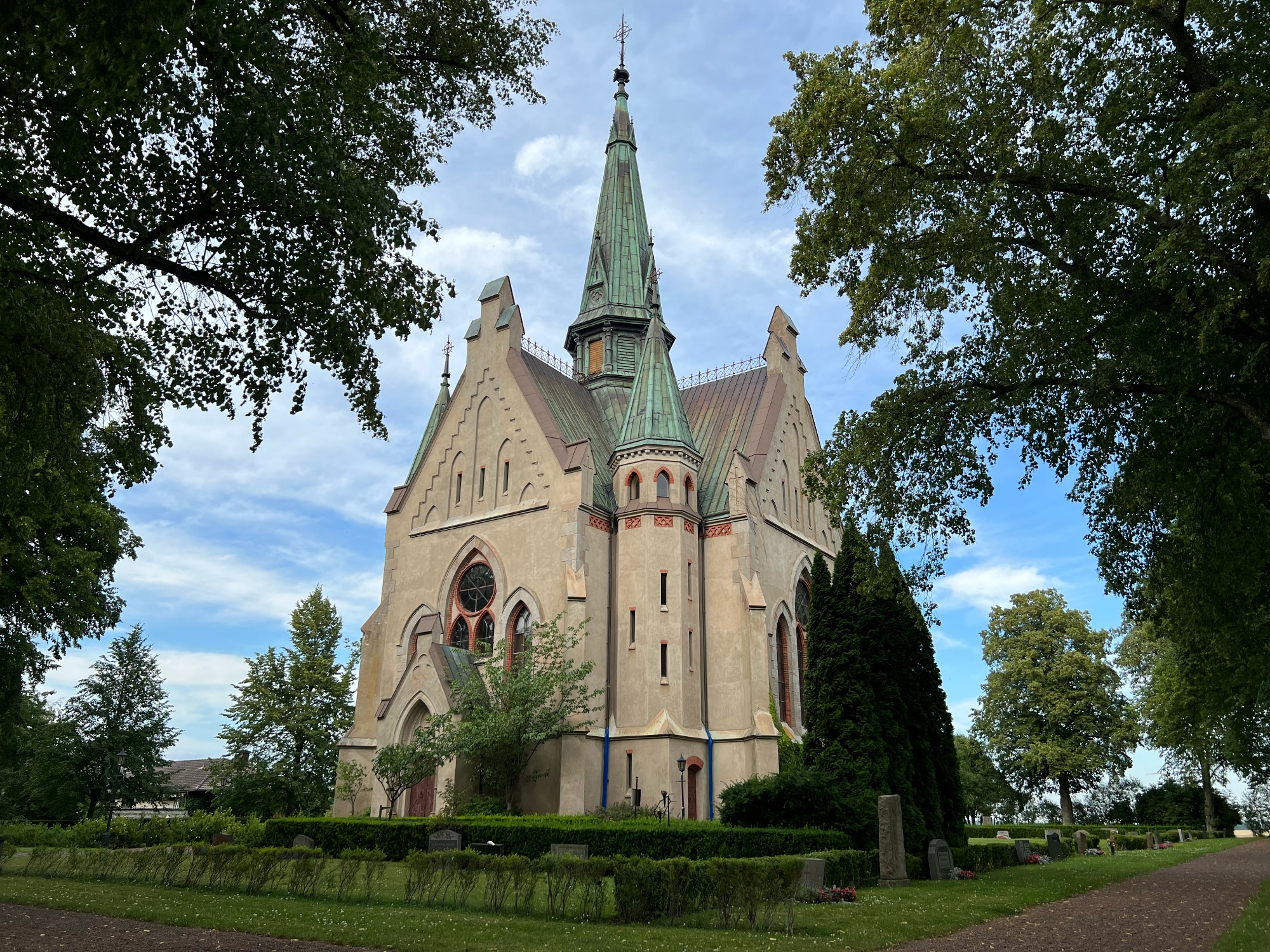 A photo taken at Orlunda Kyrka along Pilgrimsrundan.